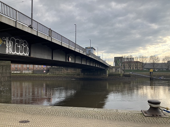 Die Bürgermeister-Smidt-Brücke in Bremen 
˜ Bildnachweis: Foto: ASV